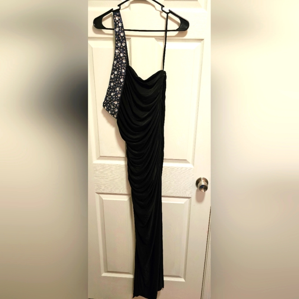 one shoulder black formal dress